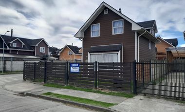 Se Vende Casa esquina en Puerto Varas / Quilen