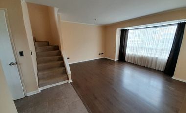 Se Vende Casa esquina en Puerto Varas / Quilen