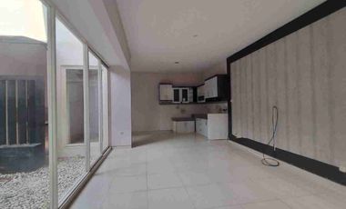 ROYAL RESIDENCE 2 Lantai ‼️Rumah Lebar 8 Cluster Monticello One Gate System dekat Raya Wiyung