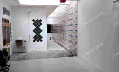 DIJUAL / DISEWAKAN RUMAH RUNGKUT ASRI