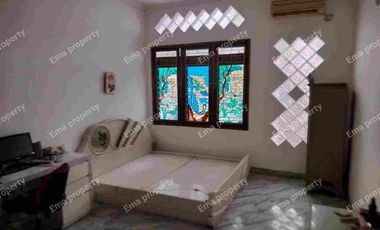 DIJUAL / DISEWAKAN RUMAH RUNGKUT ASRI