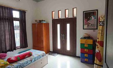 TURUN EKSTRIM □ Rumah Mewah 565m² Nyaman Solo Kota