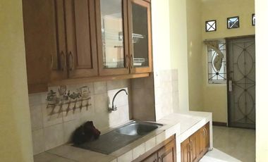 Rumah 2 Lantai Bintaro Sektor 9 Cluster Kasuari Siap Huni