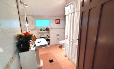 Excelente  terreno con casa  Calle Aníbal Pinto  36.000 UF