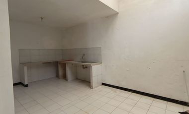 Disewakan Rumah 3 Kamar Cuma 40 Juta di Babatan Mukti Wiyung Surabaya