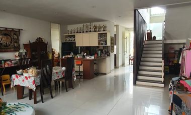 Jual Rumah Pakuwon Indah Surabaya Barat Siap Huni 2 Lantai