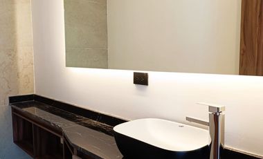 CASA EN VENTA EN LOMAS DE ANGELOPOLIS