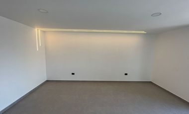 CASA EN VENTA EN LOMAS DE ANGELOPOLIS