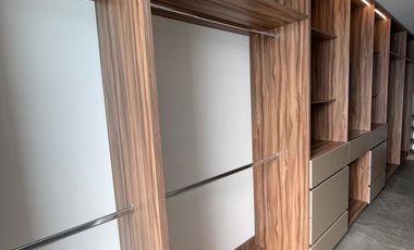 CASA EN VENTA EN LOMAS DE ANGELOPOLIS