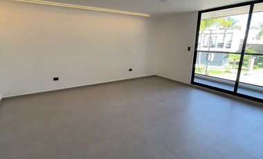 CASA EN VENTA EN LOMAS DE ANGELOPOLIS