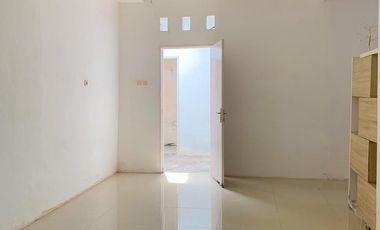 House in BTN Taman Alamanda near the NW campus