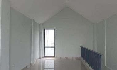 Disewakan ruko golf island beach view paling ramai