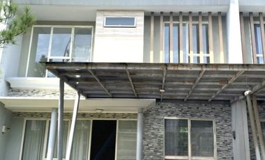 Rumah 2lt 8x15 120m Type 3KT Cluster Mississippi JGC Jakarta Garden City