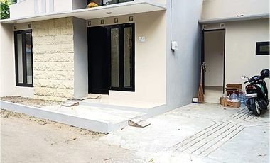 Rumah Barat Bantul Kota di Kembanggede Pajangan Jogja Selatan Siap Huni