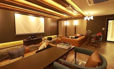 Town in Town Area! Near SISB!Luxury Built-in Home with Underground Power Lines!3 Storeys, 3 Parking Spaces! For Sale The City Ekkamai–Ladprao