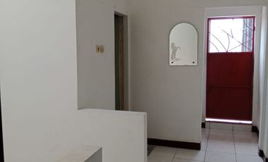 Sewa Rumah 3 Lantai di Jelambar Wijaya Kusuma Jakabar