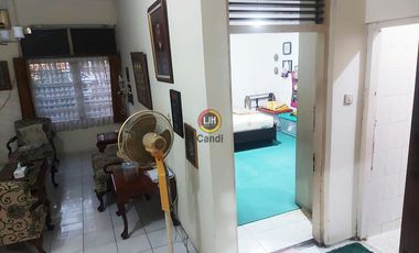 Rumah di Erlangga Barat Semarang