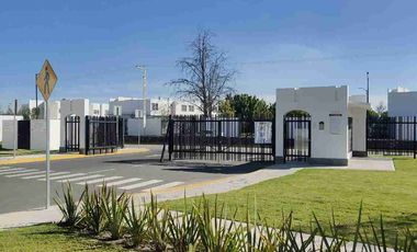 Departamento en Renta Planta Baja a estrenar 2 Rec 1 Baño Jardín