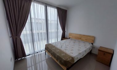 Rumah Milenial PIK 2 – 2 Lantai Minimalis, Akses Tol 3 Menit