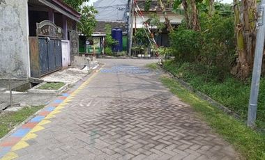 Disewakan Cepat Murah, Rumah Bagus di Pondok Benowo Indah