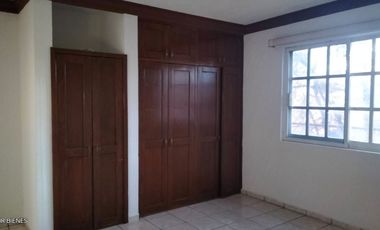 RENTO CASA EN COL. MODERNA, IRAPUATO, GUANAJUATO