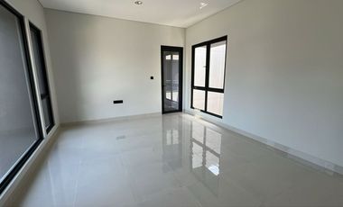 Rumah Cantik Minimalis 2 Lantai Disewakan di Cluster Genova Summarecon