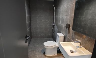 Rumah Cantik Minimalis 2 Lantai Disewakan di Cluster Genova Summarecon