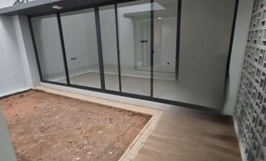 Rumah Cantik Minimalis 2 Lantai Disewakan di Cluster Genova Summarecon