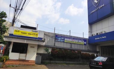 TURUN HARGA DIJUAL/DISEWAKAN GEDUNG SHOWROOM 3½ LANTAI TERMASUK BENGKEL DAN BODY REPAIR*  DI JL. KARTINI RAYA, PANCORAN MAS DEPOK