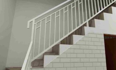 Ruko Langka 3 LT di pusat keramaian Perumnas 1 , Bekasi