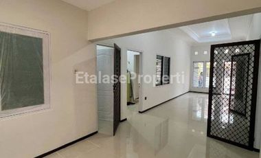 Disewakan Sewa Rumah Mulyosari Prima Lebar 9 Siap Huni  Baru Renovasi