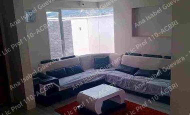 Casa en venta a pocos pasos de las Fritadas, Amazonas