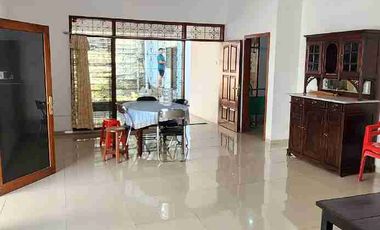 Disewakan Rumah Dharmahusada