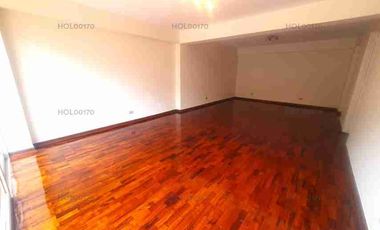 VENDO DEPARTAMENTO CERCA AL GOLF DE SAN ISIDRO