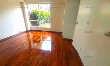 VENDO DEPARTAMENTO CERCA AL GOLF DE SAN ISIDRO