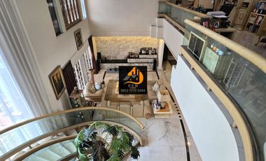 T57.Rumah Second Mewah Di Mega Kuningan Jakarta Selatan