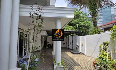 T57.Rumah Second Mewah Di Mega Kuningan Jakarta Selatan