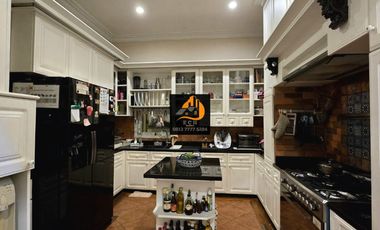 T57.Rumah Second Mewah Di Mega Kuningan Jakarta Selatan