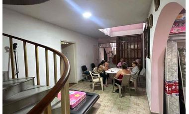 SE VENDE CASA EN BUCARAMANGA