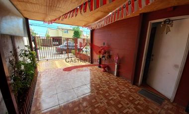 Hermosa Casa Ampliada de Dos Pisos con 5 Dormitorios, 2 Baños, Comuna de Buin.