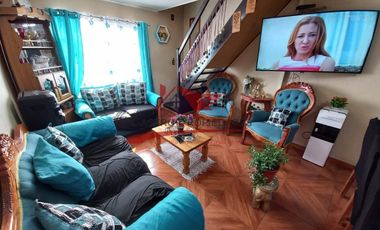 Hermosa Casa Ampliada de Dos Pisos con 5 Dormitorios, 2 Baños, Comuna de Buin.