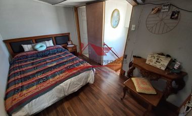 Hermosa Casa de Dos Pisos con 3 Dormitorios, 2 Baños Villa Los Esteros, Comuna de Quilicura.