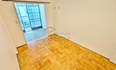 Depto. 2 Amb. con 2 Balcones y Patio Cubierto, en Palermo Soho