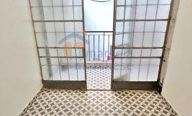 Depto. 2 Amb. con 2 Balcones y Patio Cubierto, en Palermo Soho