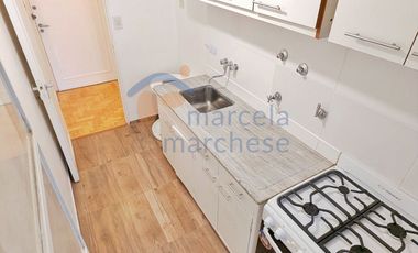 Depto. 2 Amb. con 2 Balcones y Patio Cubierto, en Palermo Soho