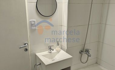 Depto. 2 Amb. con 2 Balcones y Patio Cubierto, en Palermo Soho