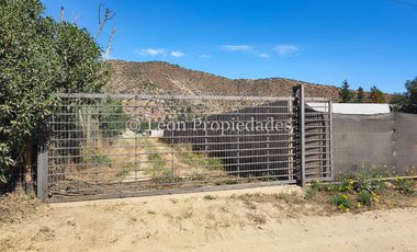 Leon Propiedades vende parcela con casa en sector Cuyuncavi.