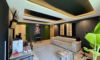 En Venta Casa de Lujo Sector Vía a Tutupali Tarqui