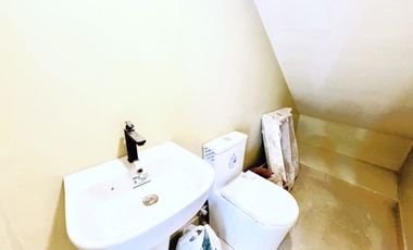 BEAUTIFUL MODERN 2 STOREY TRIPLEX TOWNHOUSE FOR SALE IN BETTER LIVING