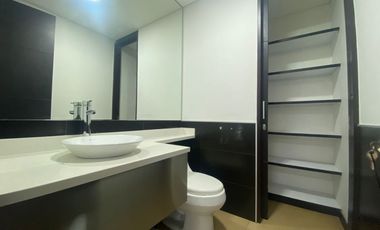 Oficina en Venta en Ciudad del Rio Poblado Medellin